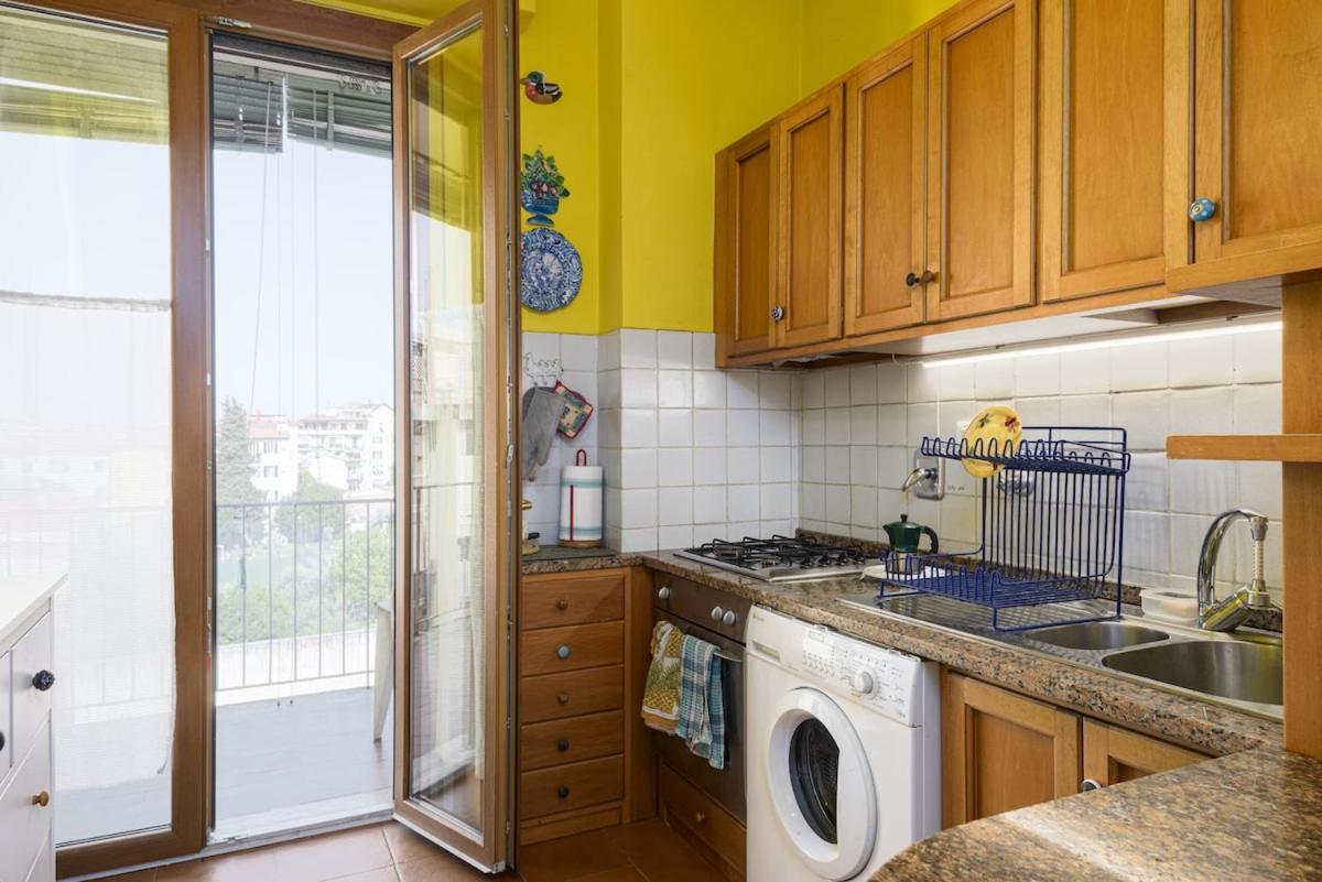 Sadio Artemio Franchi Shine With Terrace *